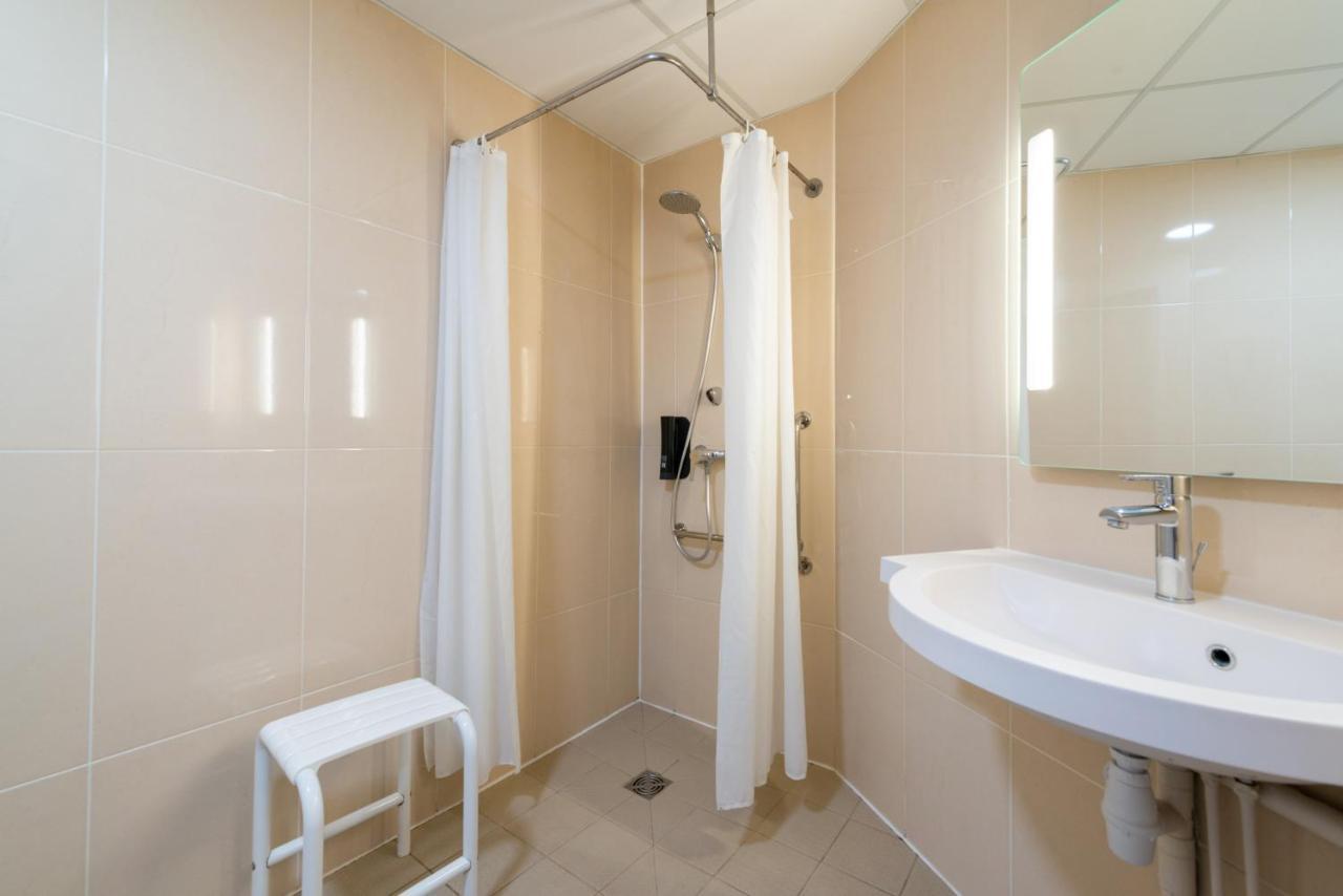 B&B Hotel Cholet Sud Exterior foto