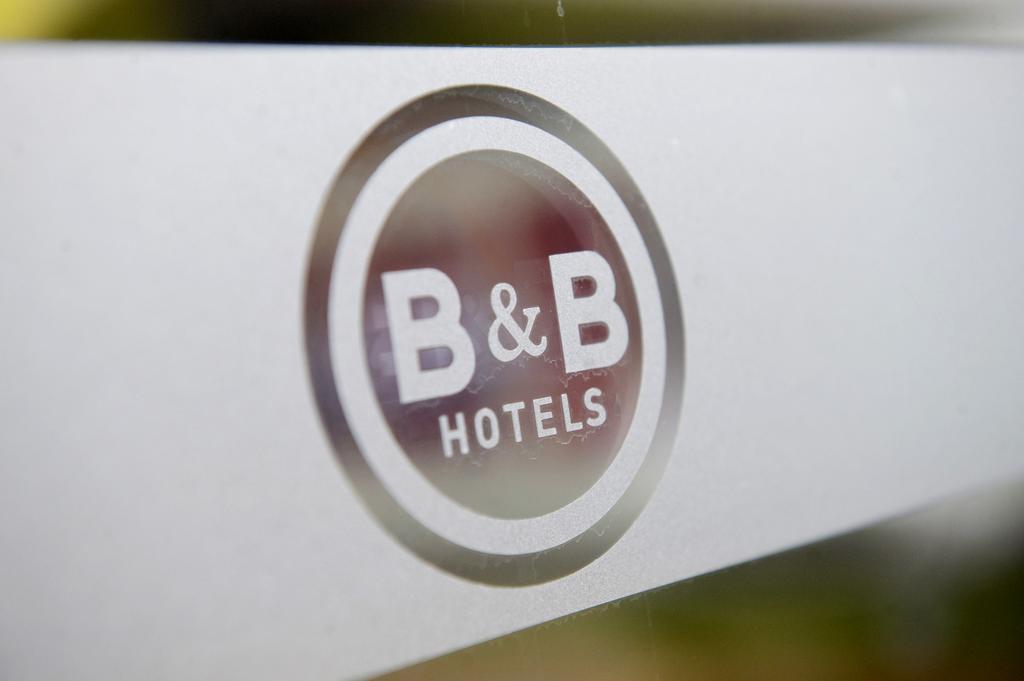 B&B Hotel Cholet Sud Exterior foto